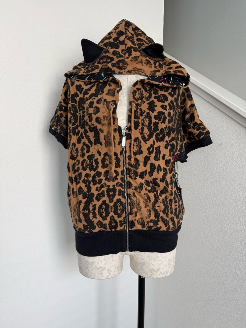 NWT New Y2K Abbey Dawn Avril Lavigne Cat Ear cheetah Hoodie jacket sweater small